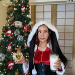 Bella Poarch Cute Christmas Pics 