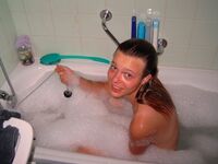 Cute amateur jenny posing naked