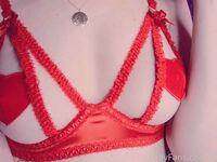 Khaleesi Twitch Streamer Lingerie Nude Photos Leaked