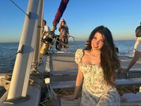 Belle Delphine Candid Holiday Photos Onlyfans Set Leaked