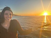 Belle Delphine Candid Holiday Photos Onlyfans Set Leaked