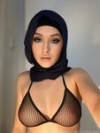 Fareeha Bakir Nude Hijab Strip Onlyfans Set Leaked