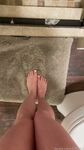 STPeach Nude Shower Feet Tease Fansly Set Leaked