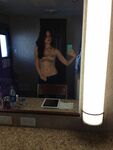 Actress Alison Brie Nude Leaks