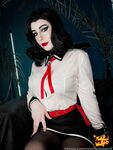 MollyRedWolf Bioshock cosplay