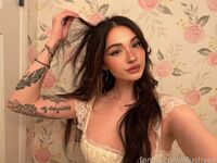 Twitch streamer Mushyee naked photos