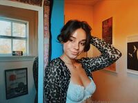 Super cute KillTony comedian Leyla Ingalls go follow and show some love!