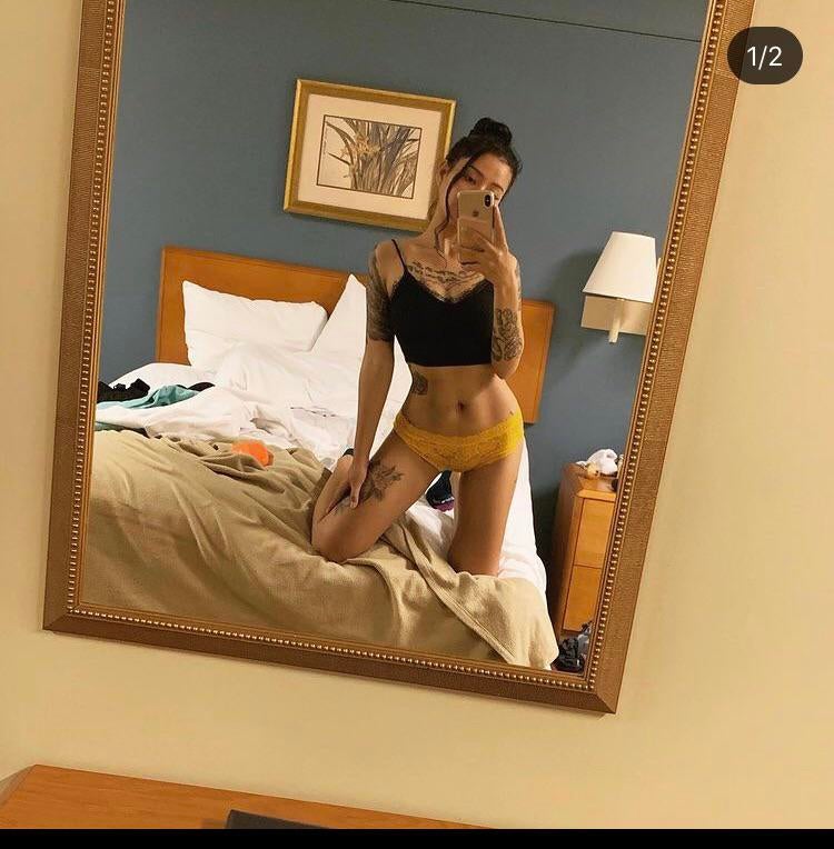 Bella Poarch Sexy Photos