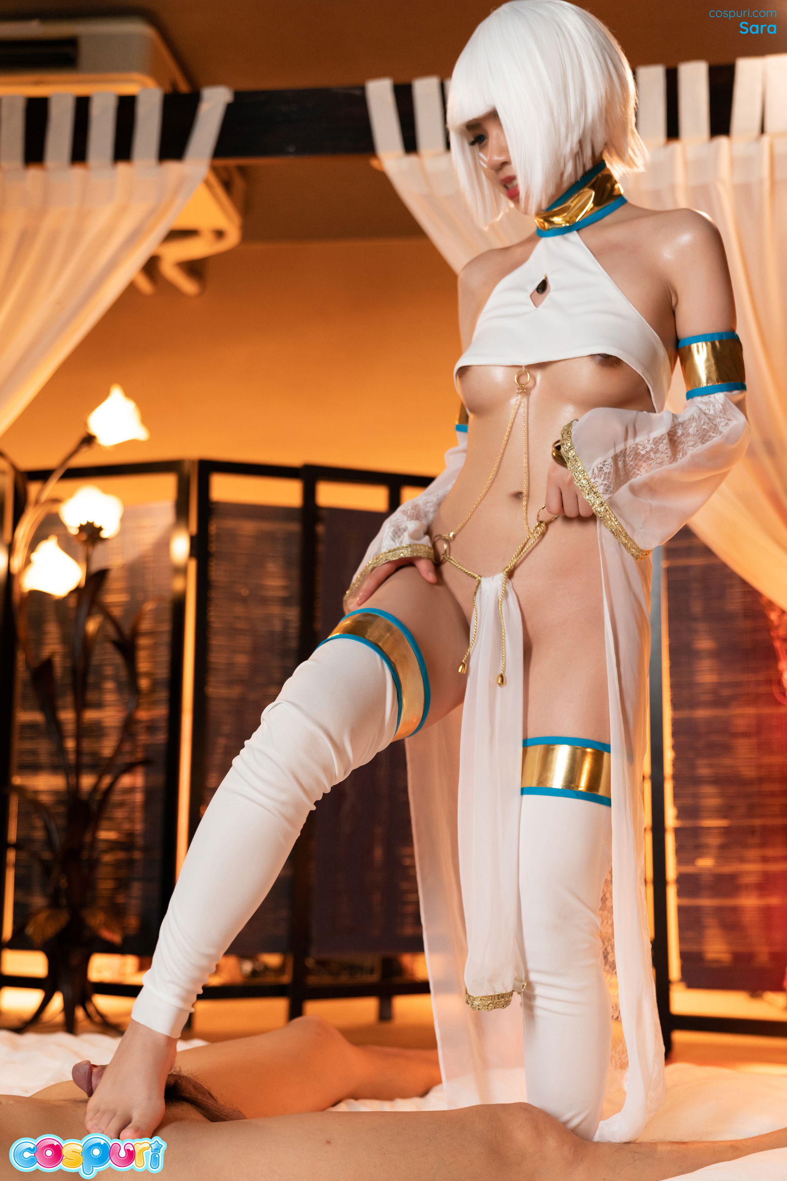 Sara loves to use men as her sex toys - Cospuri 0303