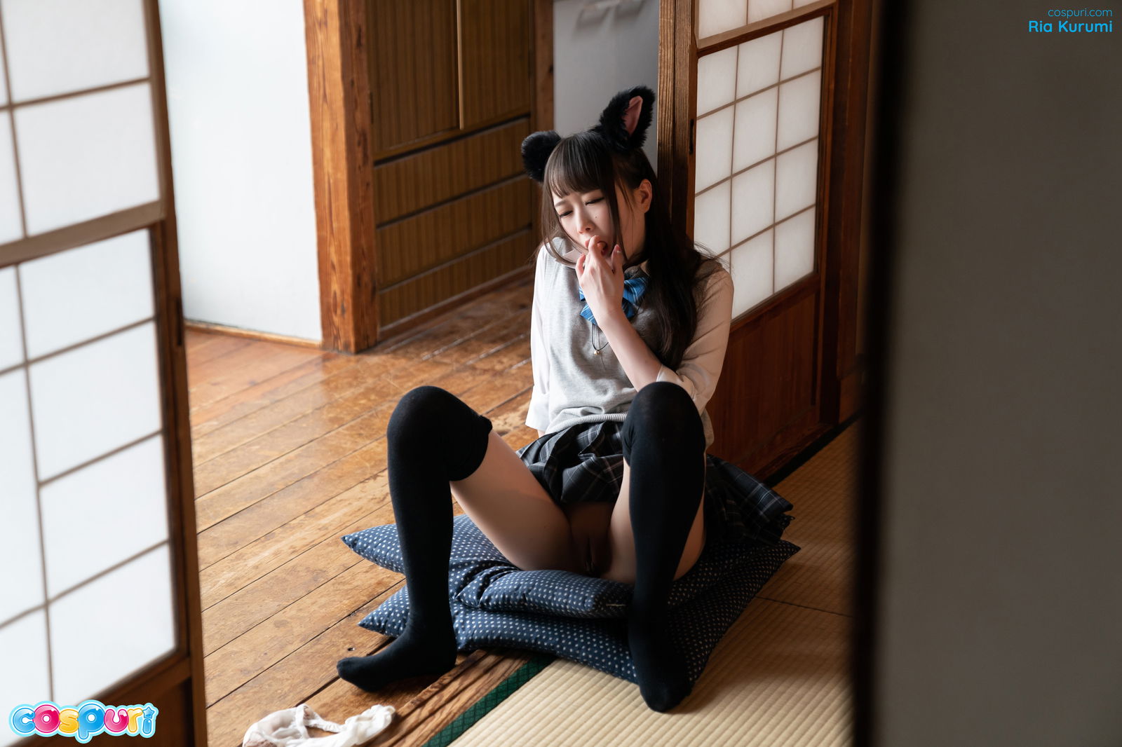 Ria Kurumi - Cat ear schoolgirl masturbation - Cospuri 0301